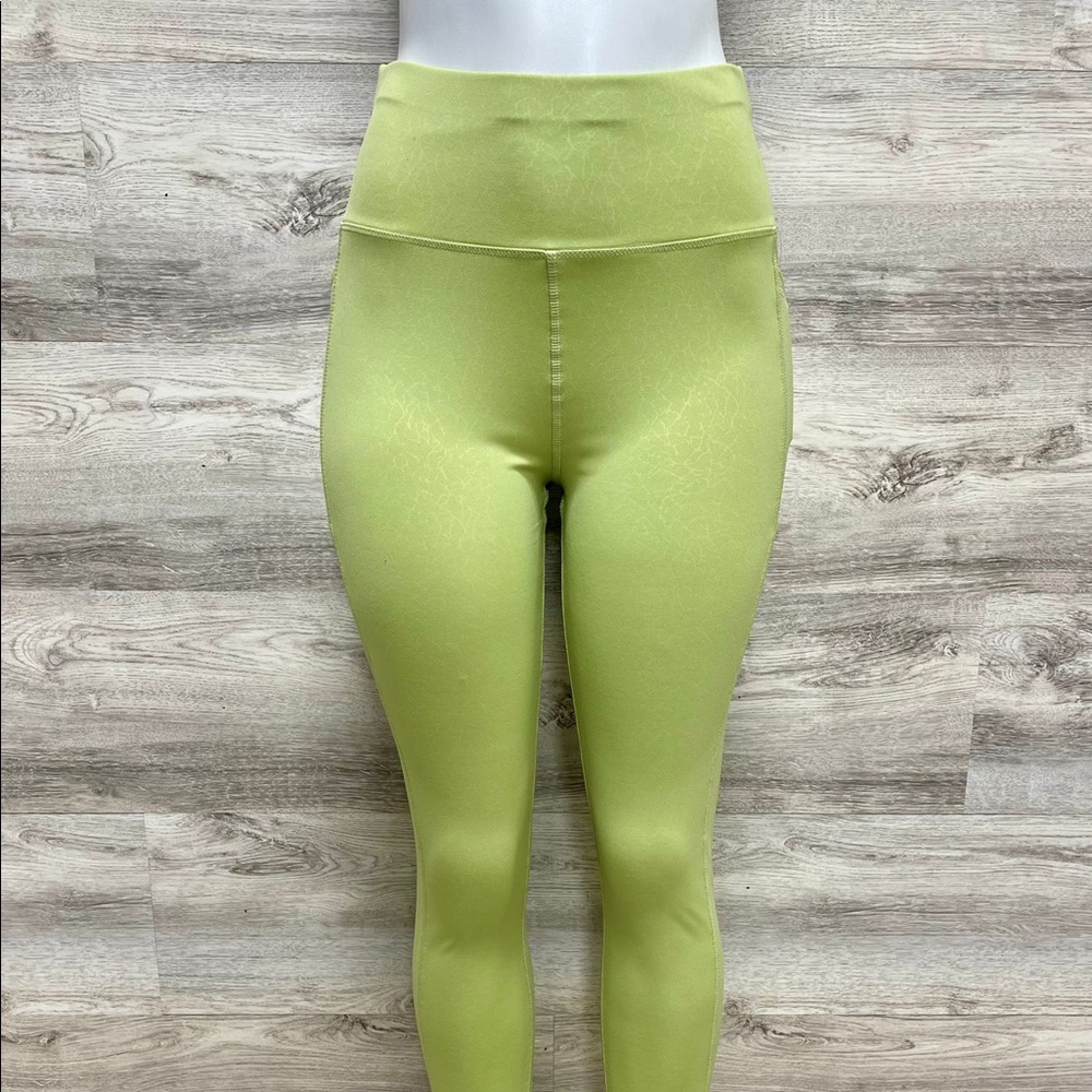Bundle 3 leggings Medium size